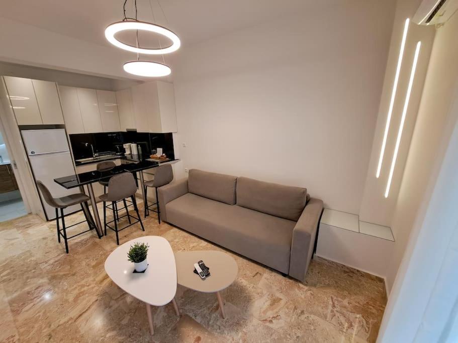 Luxury Suite Patras Luaran gambar